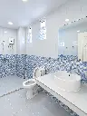 VV6-52 05.webp